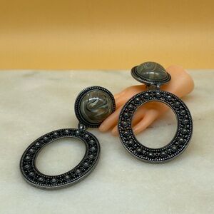 Vintage Ben Amun clip on cabochon marbled stone earrings - 0021EV